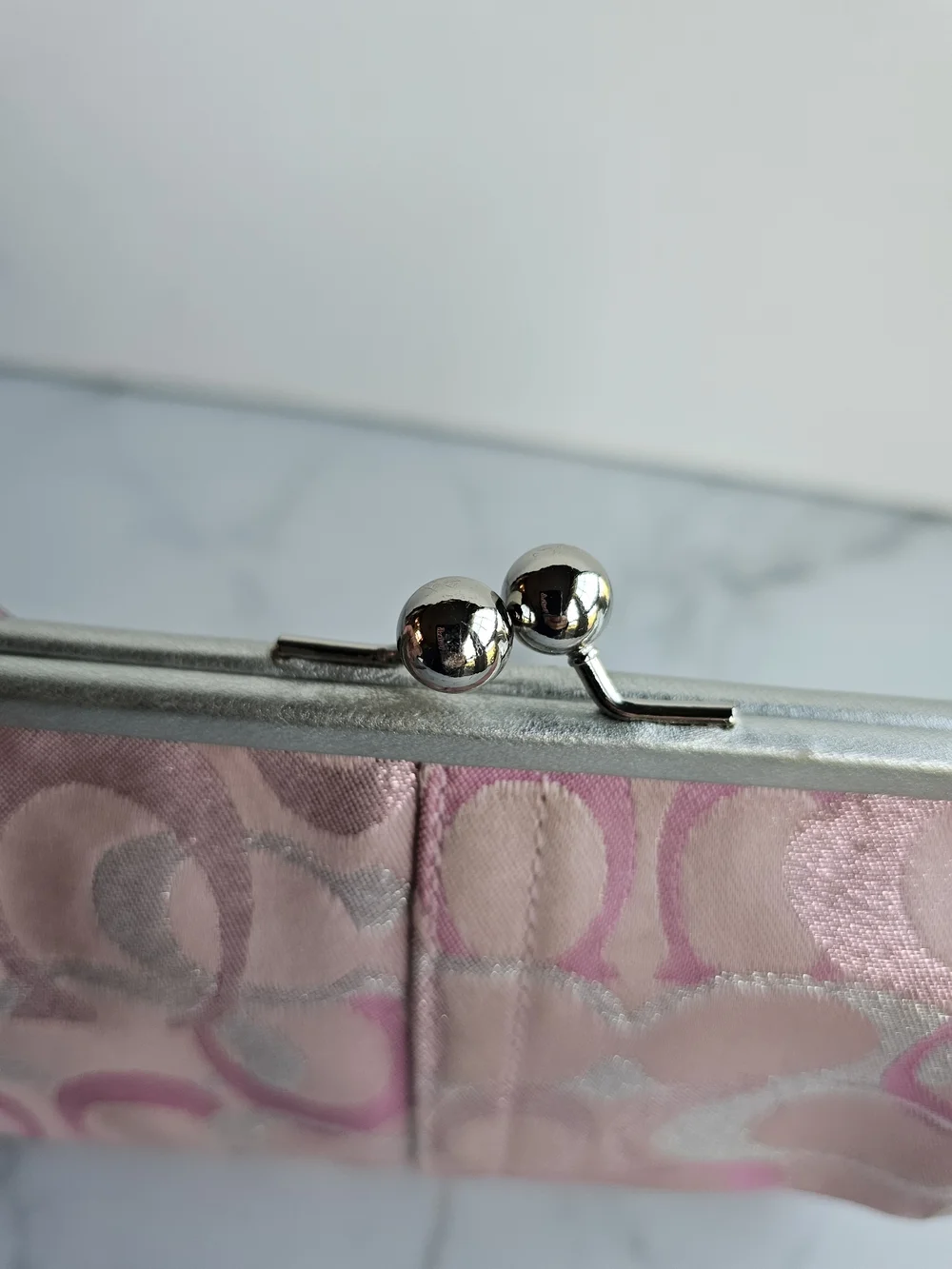 Pink Kisslock Wristlet and Card Wallet - Picture 6 of 12